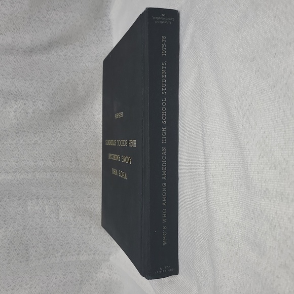 Who's Who Among American High School Students - VOL V - VINTAGE - Picture 10 of 14